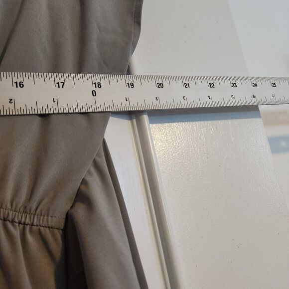 Halara Women's M Breezeful V Neck Pocket Tie Back Quick Dry Midi Dress Gray - Picture 9 of 9